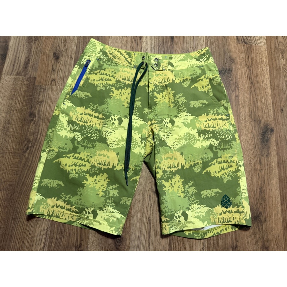 Stio Board Shorts Mens 30 Green Camo Outdoor Performance Excellent Condition